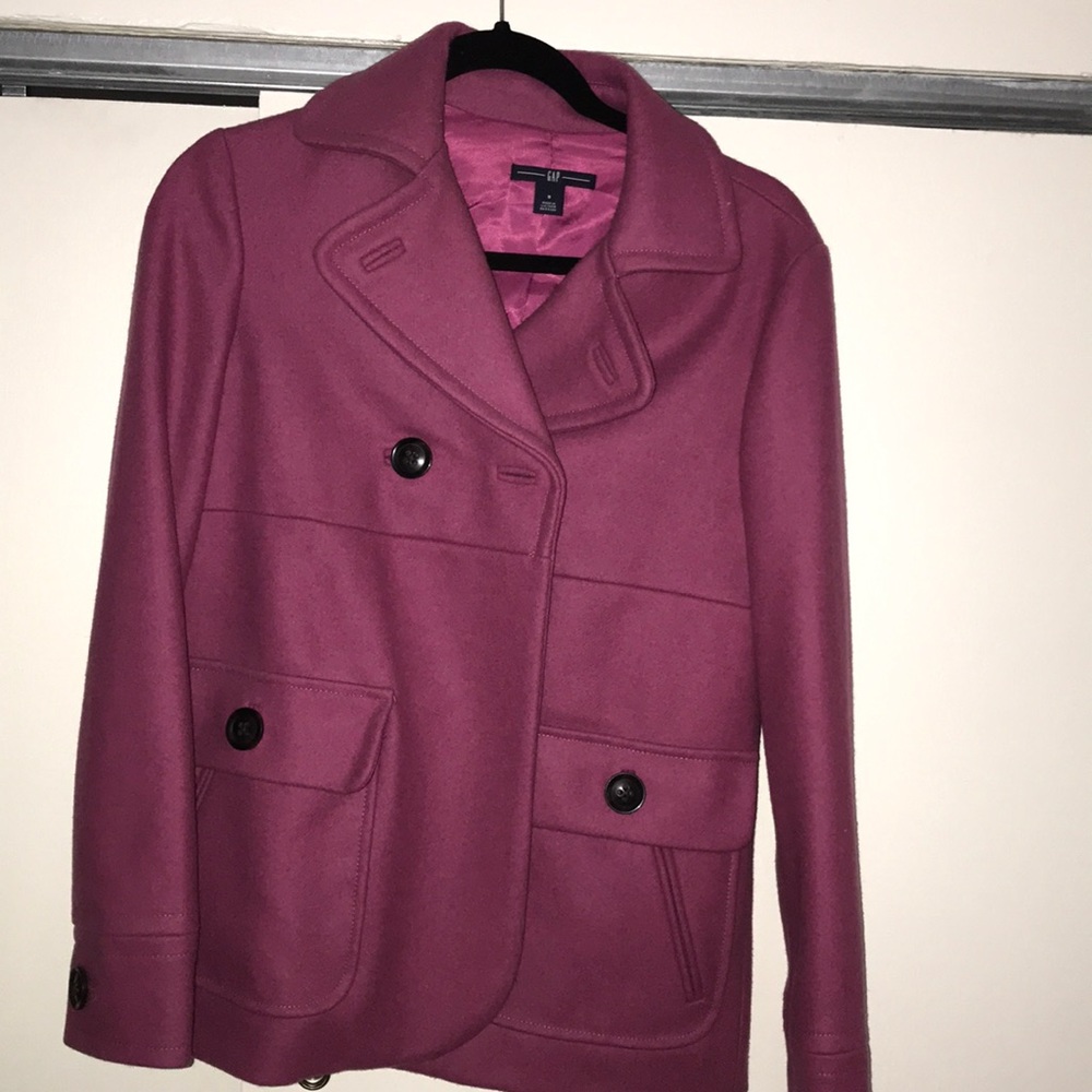 GAP COAT! Great for winter!